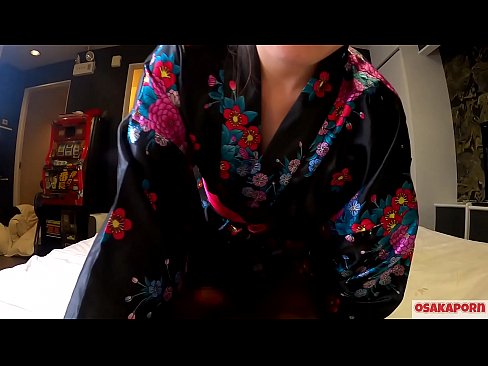 ❤️ コスプレ少女は馬乗り潮吹きとフェラでオーガズムに達するセックスが大好きです。和服姿の毛深いマンコと美乳のアジア人少女が、ファックトイでオナニーする素人動画。さくら 3 OSAKAPORN. ️❌ ハードポルノ ❌️❤